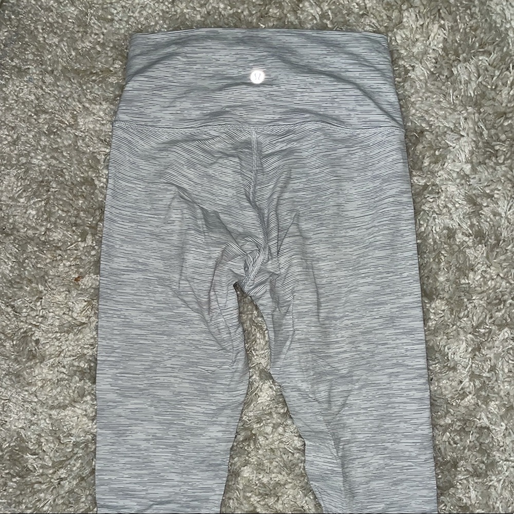 Lululemon 3/4 length leggings. Hardly worn.